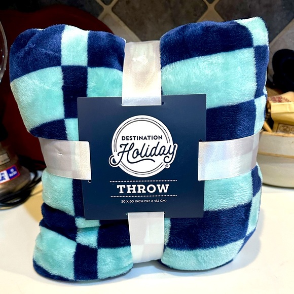 DESTINATION NAVY ROYAL BLUE 50x60” FLEECE THROW PLUSH FUZZY CHECK BLANKET SOFT - Picture 3 of 3